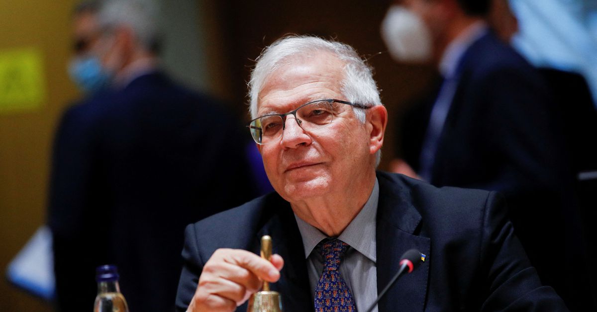 Factbox: EU breaks "taboo" to jointly finance Ukraine weapons deliveries