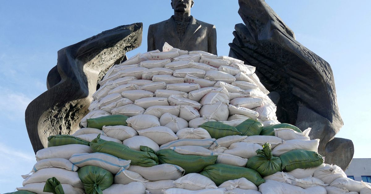 Ukrainian city warns of Russian missile strikes before war anniversary